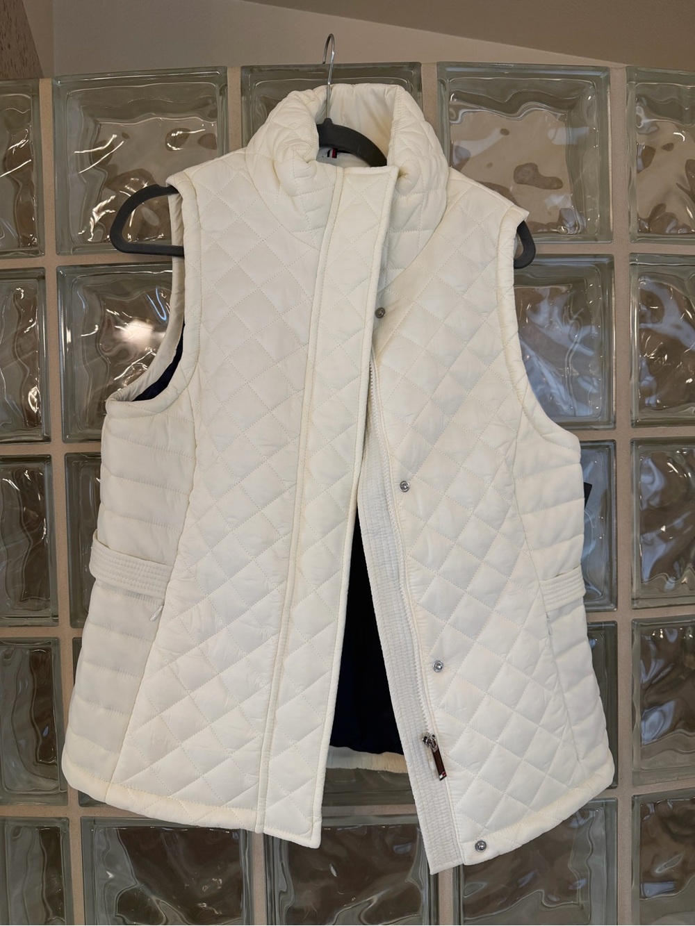 Tommy Hilfiger White Quilted Puffer Vest